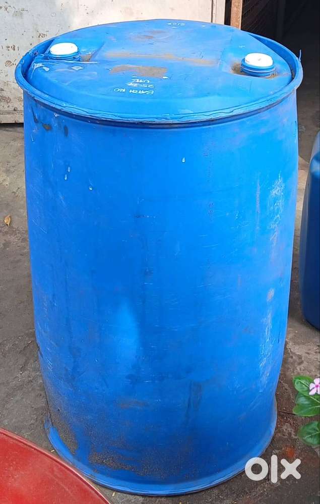 PLASTIC DRUM
