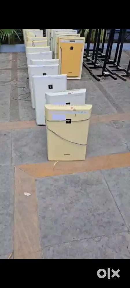 Sharp Air purifiers Gently used
