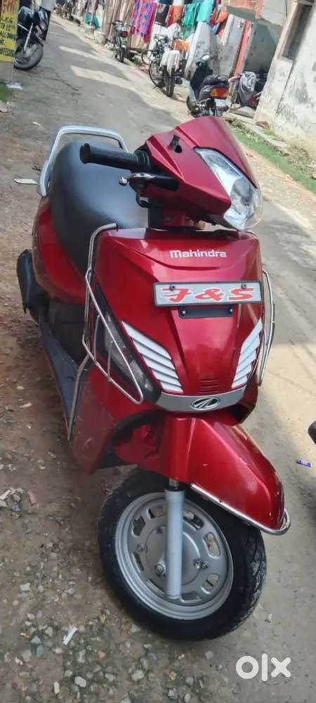 KOI DIKKAT NHI HAI DUSRI BIKE LENI HAI