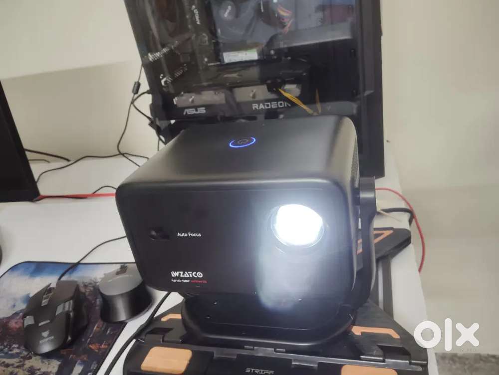 Full HD projector with android 14000 lumens brightness , hdr support