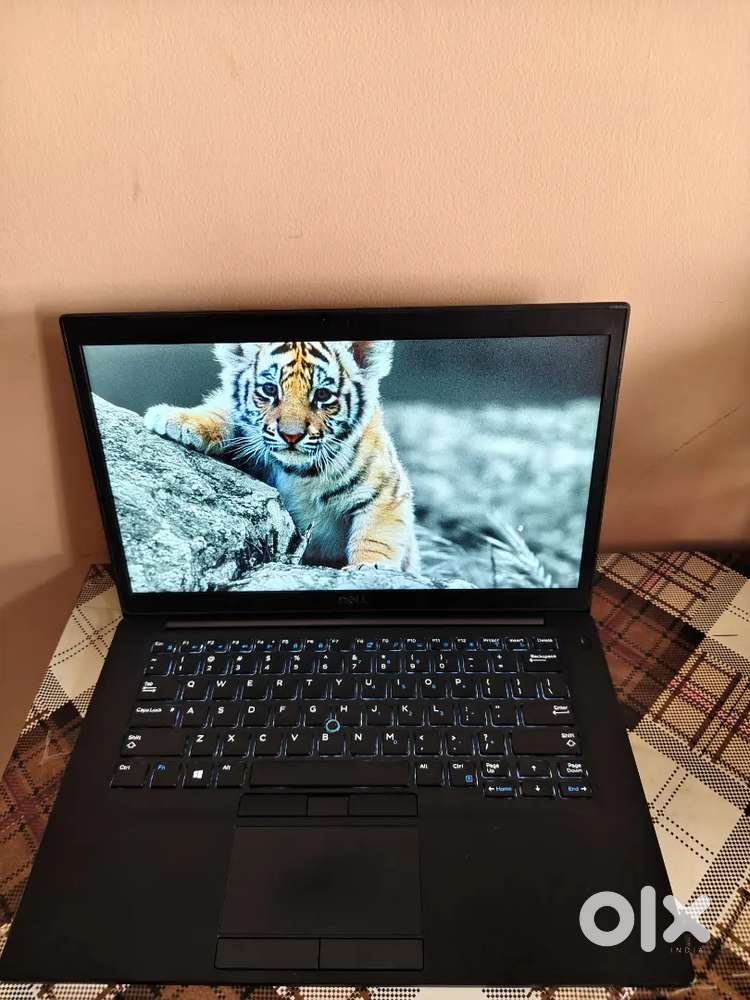 Dell latitude 8thgen 16gbram 256gb SSD
