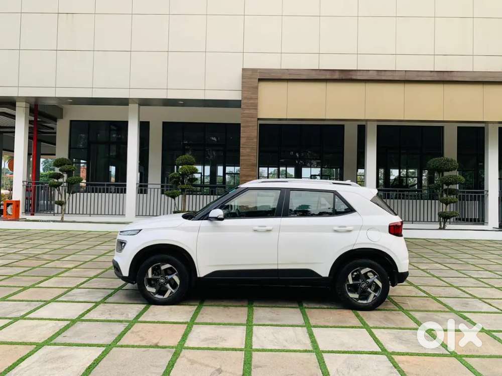 Venue SX Turbo Petrol 2021 Year Single Owner Well Maintained Kottayam.