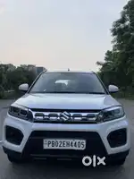 Maruti Suzuki Brezza 1.5 VXI SMART HYBRID, 2022, Petrol