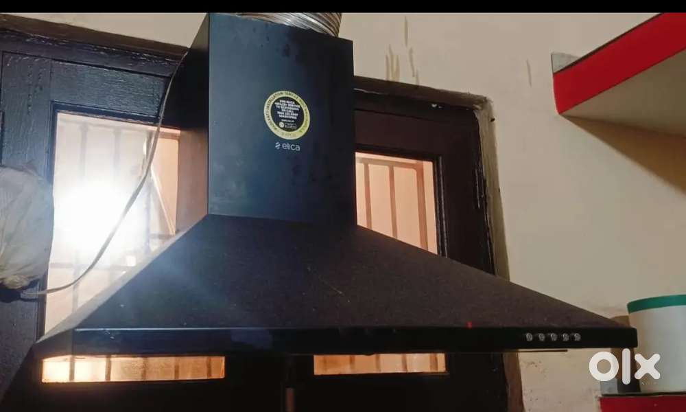 Kitchen chimney for sell in good condition with Baflle filters !!