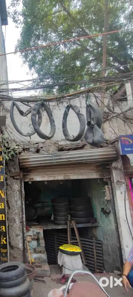 Shop for sale in paharganj main road opposite shila cinema
