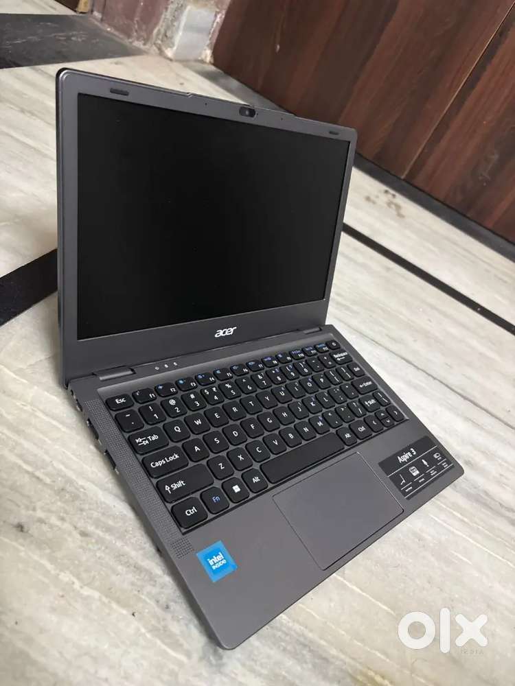 Laptop 1 month old Good condition