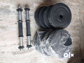 unused Rockfit PVC Dumbells set can vary from 8KG - 20KG 1. 2KG x 42. 3KG x 43. weight rods with loc...