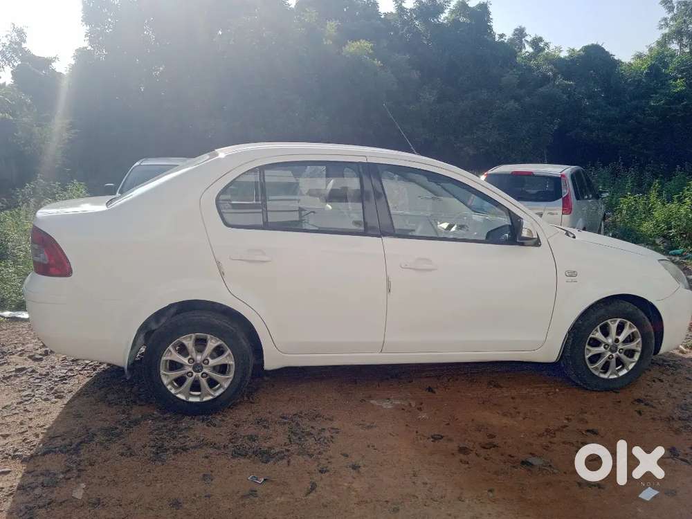 Ford Fiesta 2013 Diesel Well Maintainer good out lo
Ac done 2nd owner