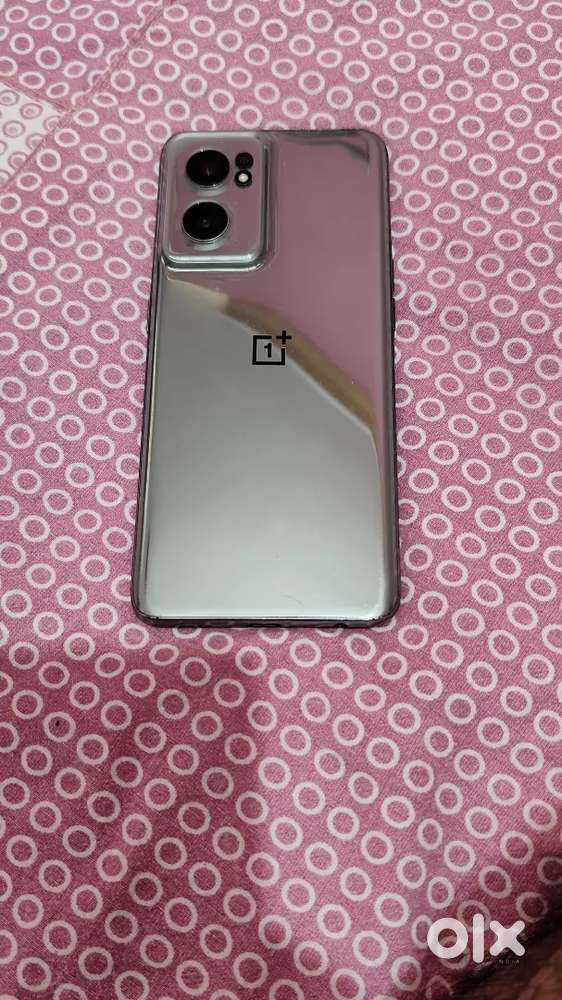 Oneplus nord ce2 8/128