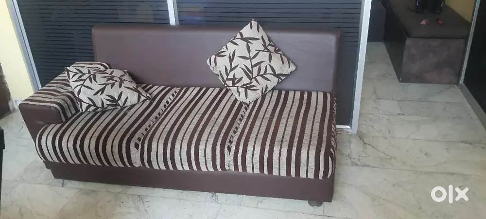 2 +3 5 seater sofa