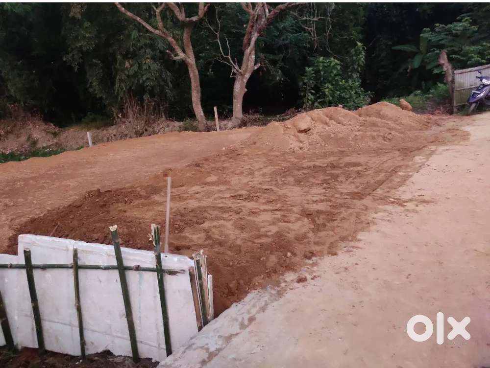 বড়জলা মেইন রোড ৪০ মিটারের মধ্যে ১৪ রোডের সঙ্গে জায়গা বিক্রি করা হবে