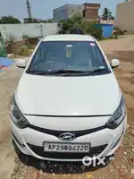 Well maintained Hyundai i20 in neat condition