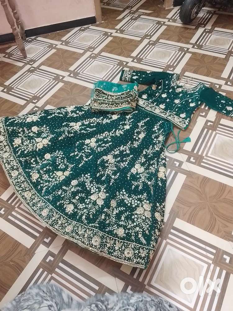 Wedding clothes