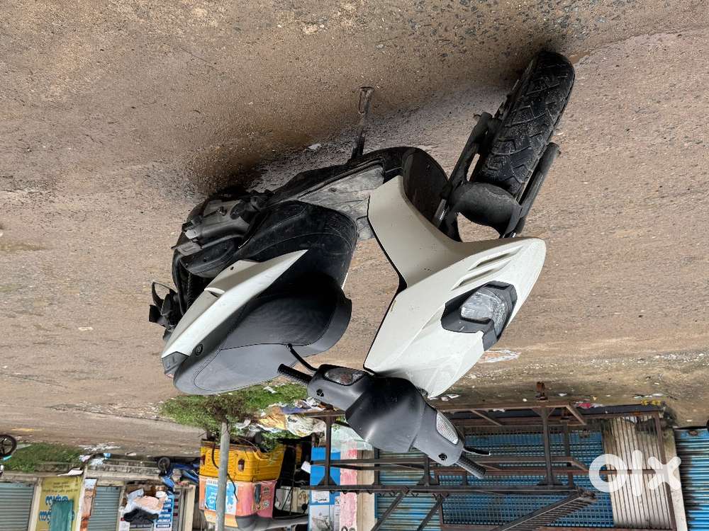 White colour Aprilia for sale