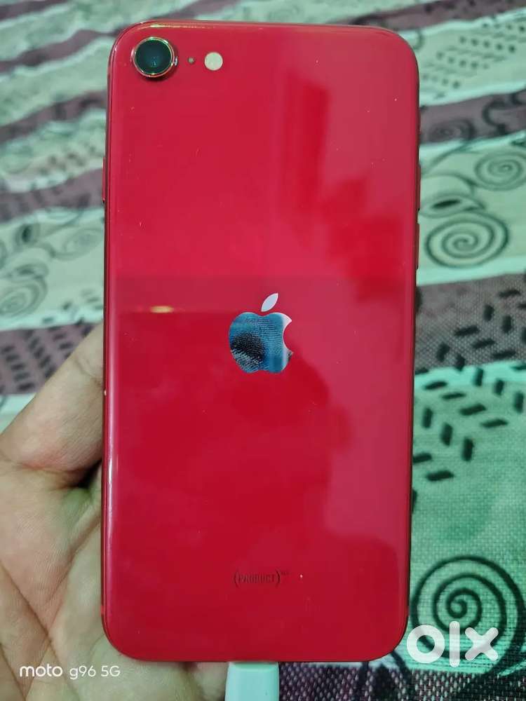 iPhone  SE in v gud condition