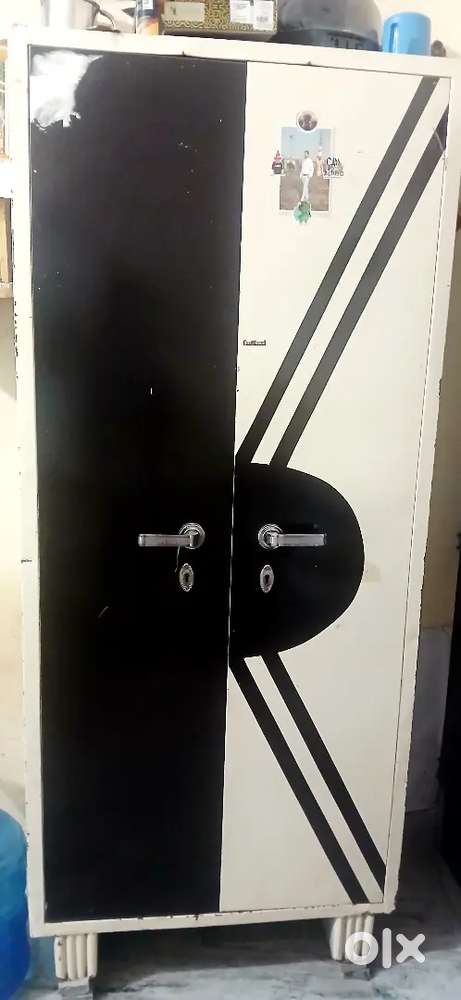 Almira it's good condition