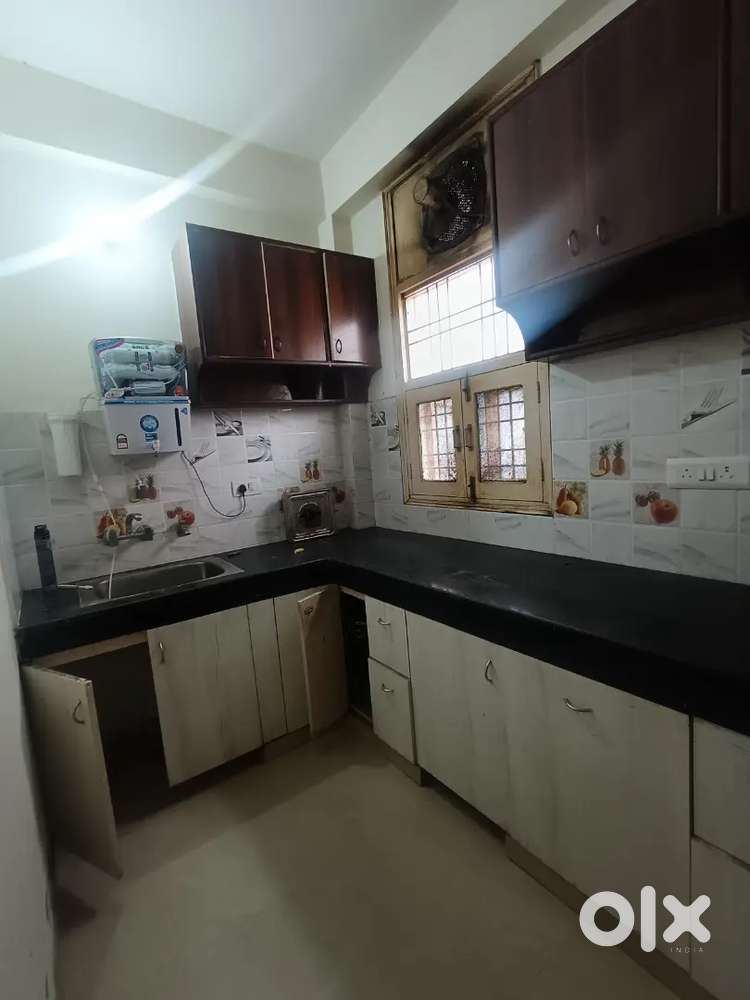 2 BHK INDEPENDENT FURNISHED FLAT  IS AVAILABLE FOR RENT WITH PARKING