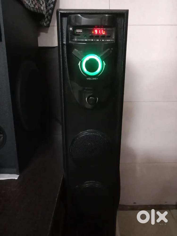 Home tower speaker