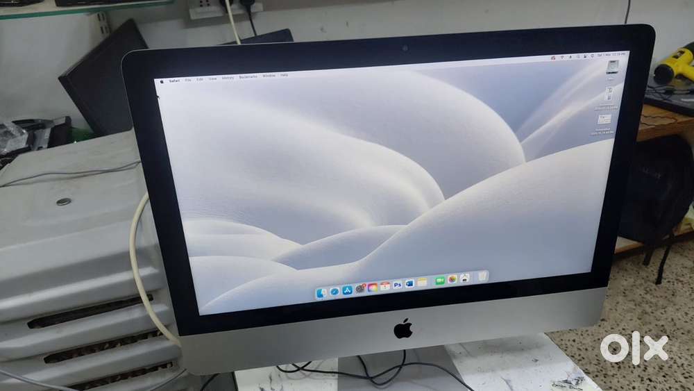 I mac 21.5 inch screen .