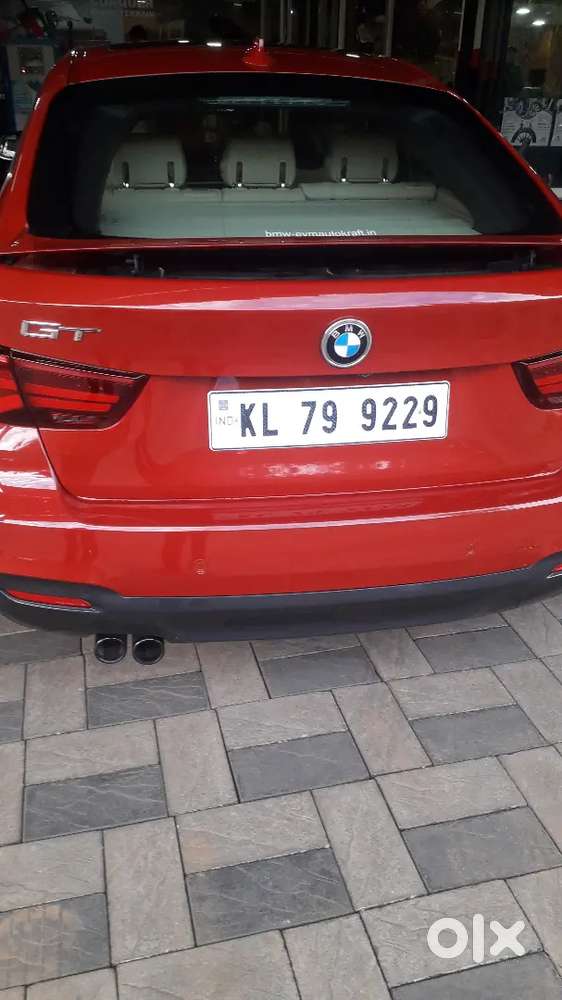 Car &bike scooter puncturing tyrechanging with oil changing