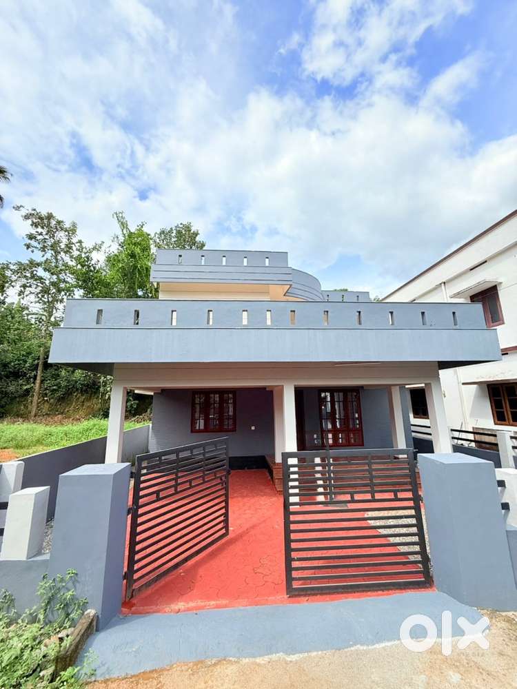 HOME @ chagnassery -kodinattukunnu