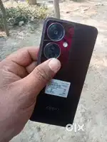 Oppo F25 pro 5G.   8+4/256