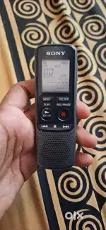 4GB Simple PC LinkDigital Voice Recorder, free:- pouch
