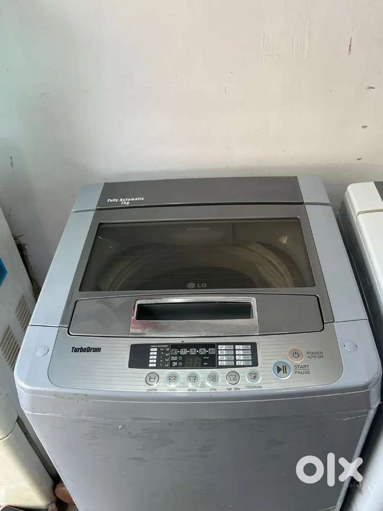 Washing machine automatic top load with warranty good condition