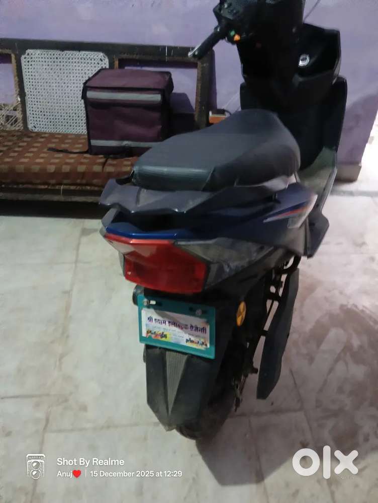 EV Scooter 3K driven brand new condition 10months old