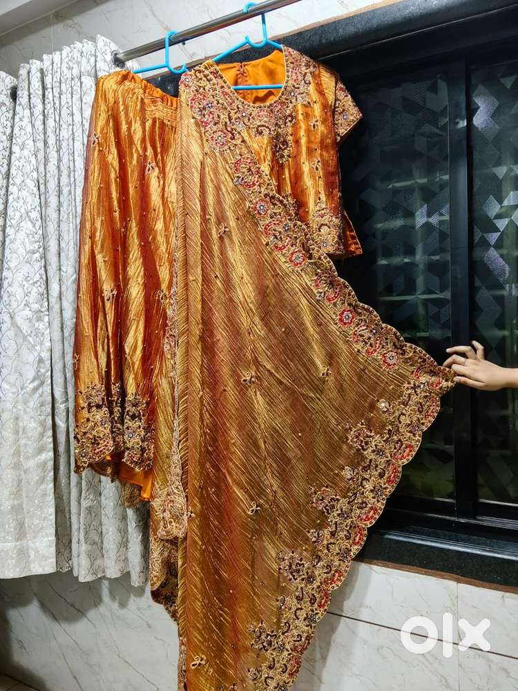Sarara suit