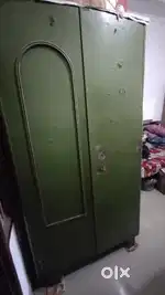 Badi almari
