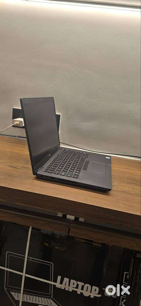 Dell Budget Laptop - i5 8th 8GB 256GB  Latitude 5400  A++  MAAL