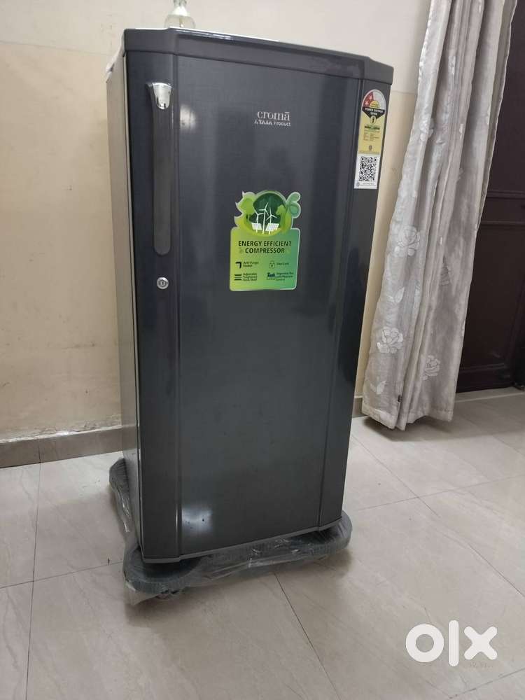 Croma refrigerator 185litres