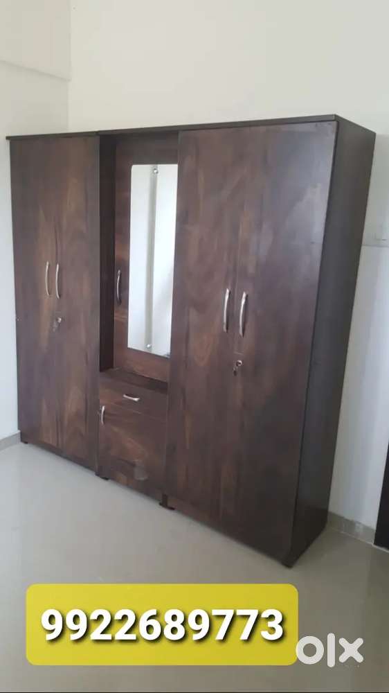 New brand 5 door wardrobe