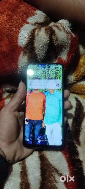 I phone 7 (32 GB)