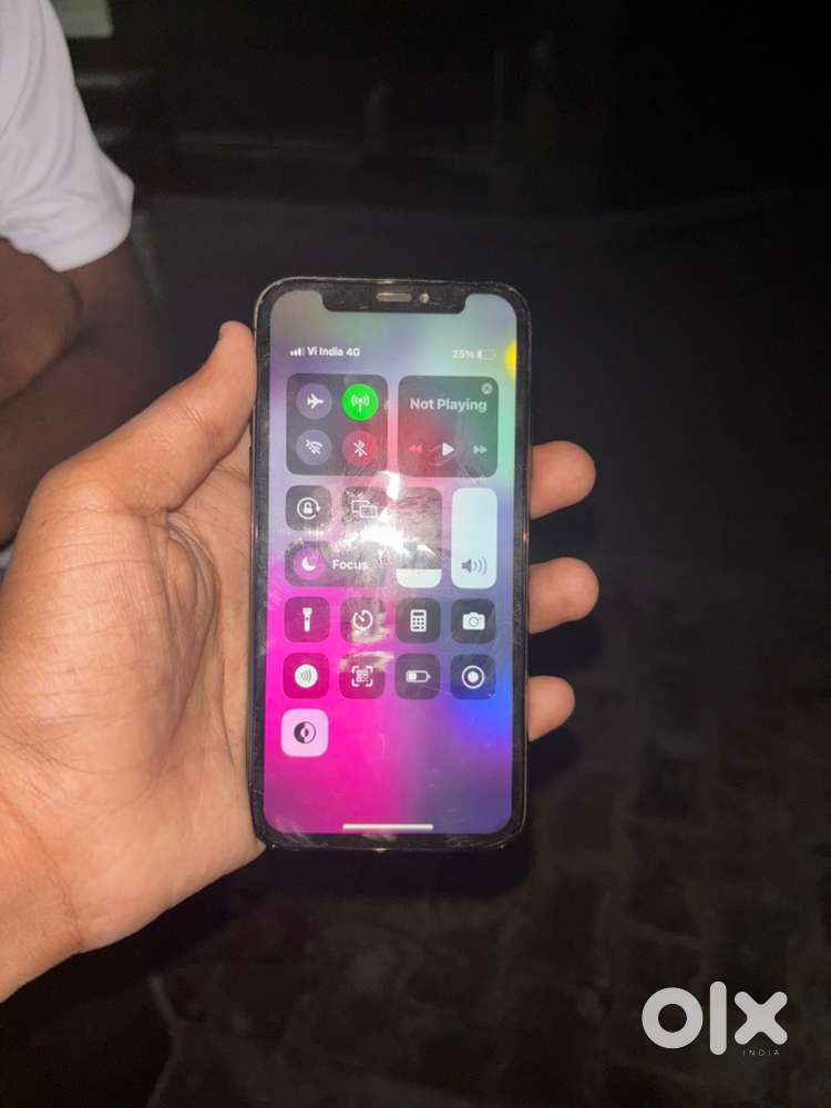iPhone x 3 64