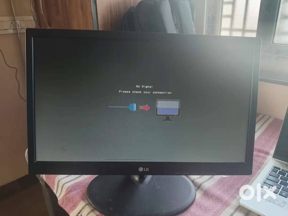 LG Monitor BIG Size with HDMI cable