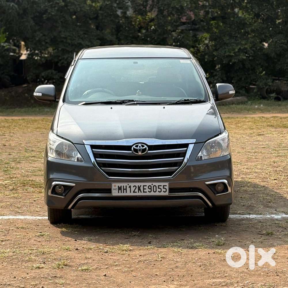 Toyota Innova 2.5 VX 8 Seater BS IV, 2013, Diesel