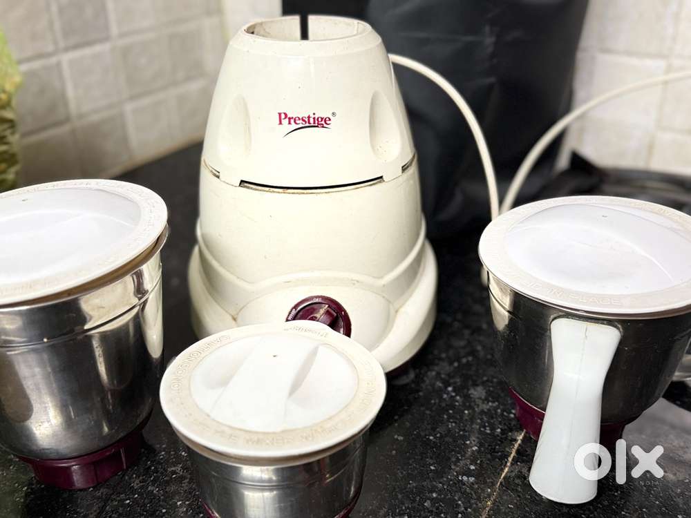 Mixer and grinder only 2 yrs old