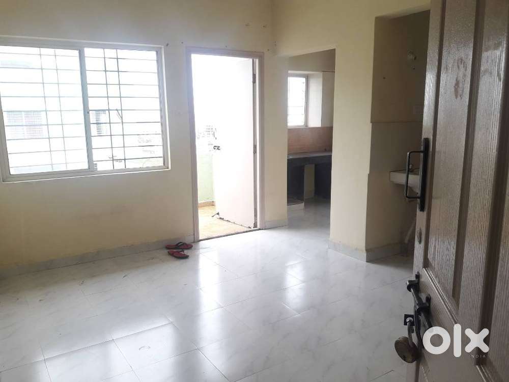 1RK STUDIO APARTMENT URGENT SALE NEAR SP INFOCITY