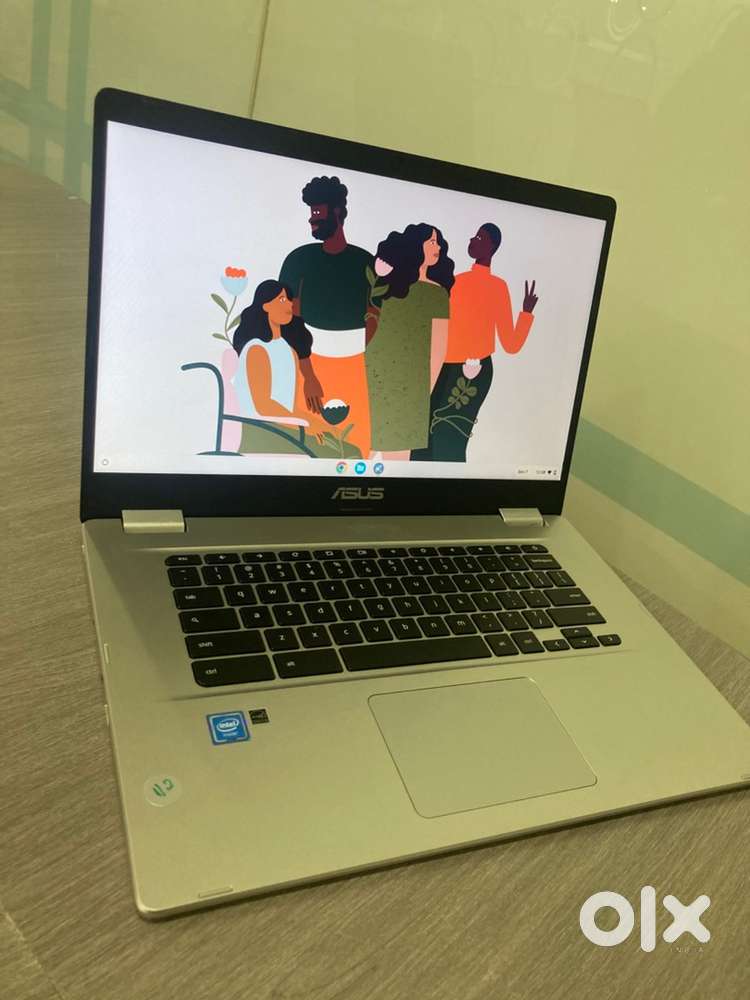 Asus Crome book C523NA  4gb Ram 64gb SSD  with warranty