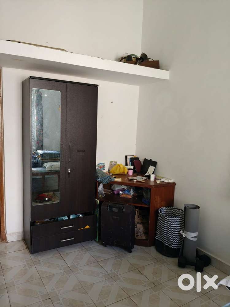 furnished room immediately available