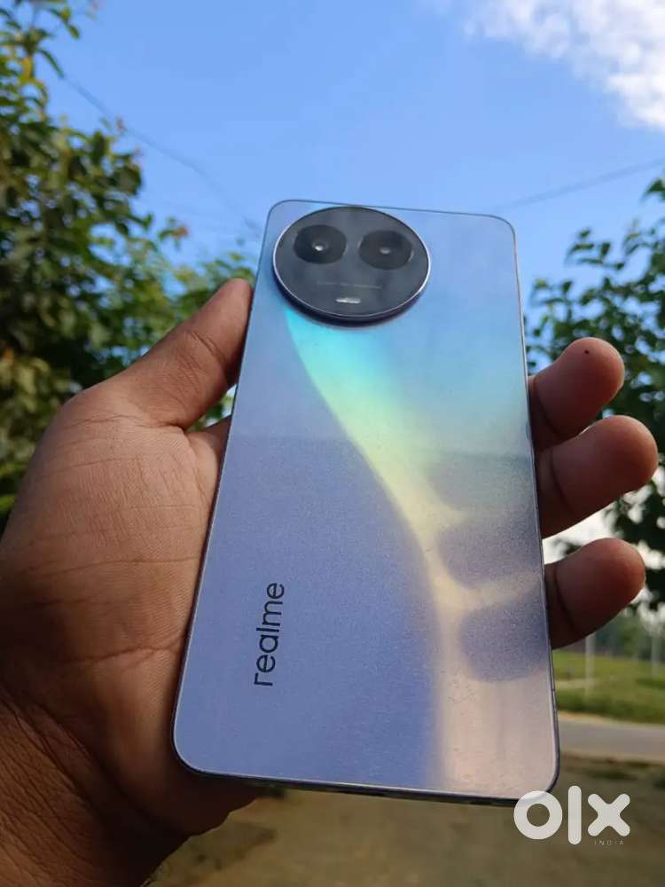 Realmi 11x5g 6/128 64mp cam 20xzoom