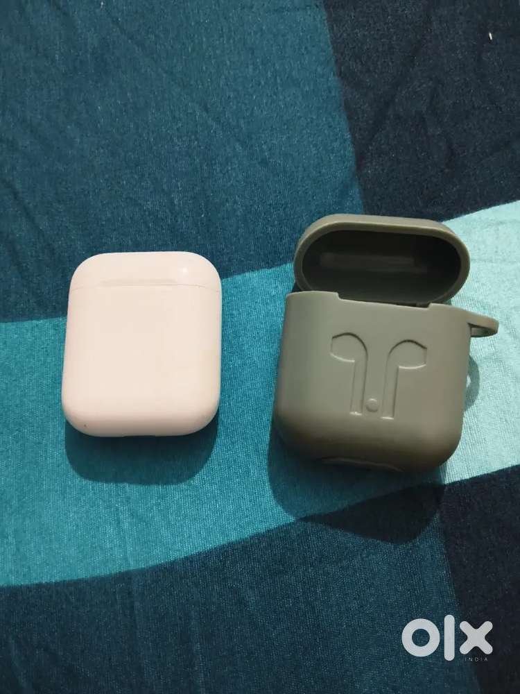 ORIGINAL APPLE AIRPORTS 2nd Generation
