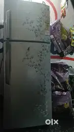 LG frige 2013model 240 liters