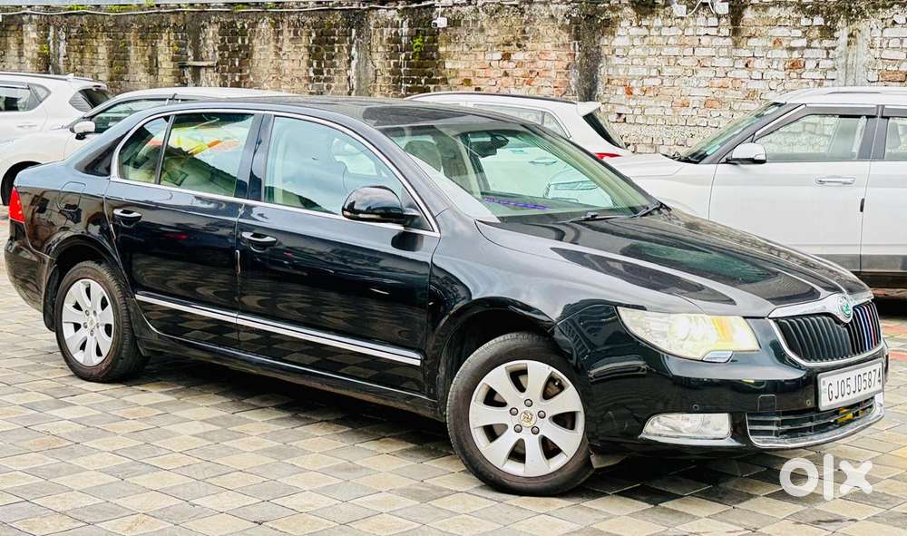 Skoda Superb 2.0 Elegance TDI CR AT, 2013, Diesel