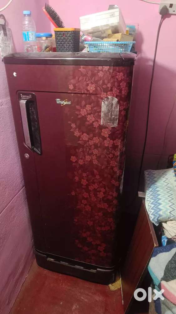 Whirlpool fridge full  good condition