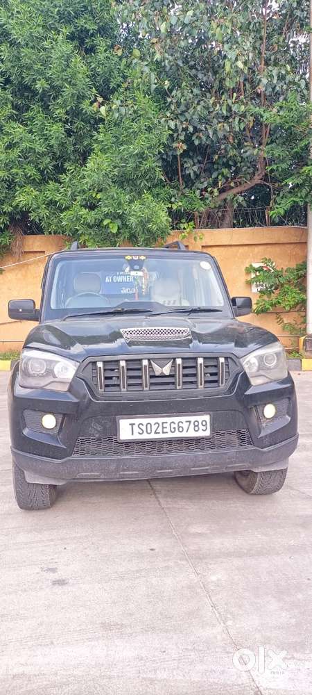 Mahindra Scorpio S10 8 Seater, 2015, Diesel