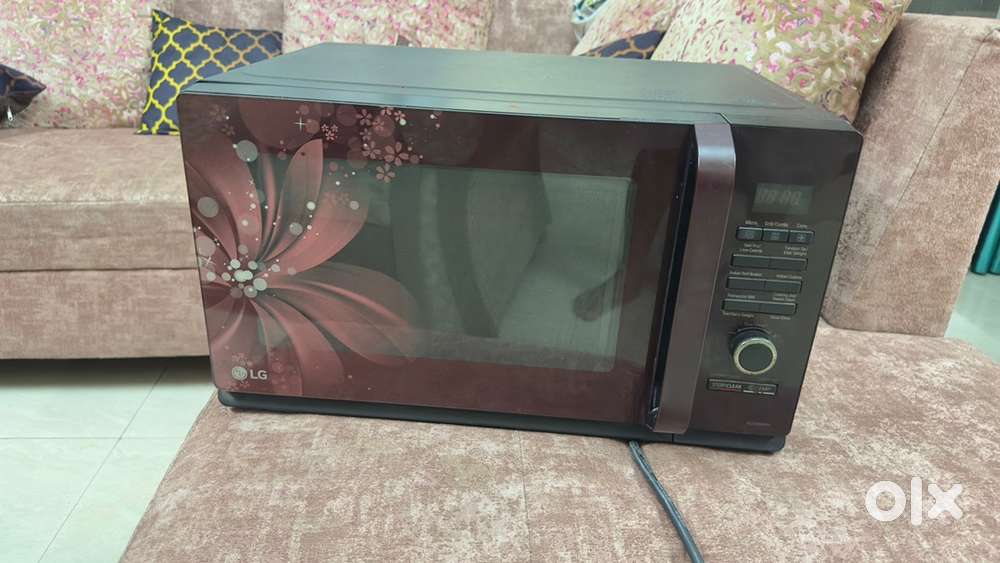 LG 32L Microwave Oven