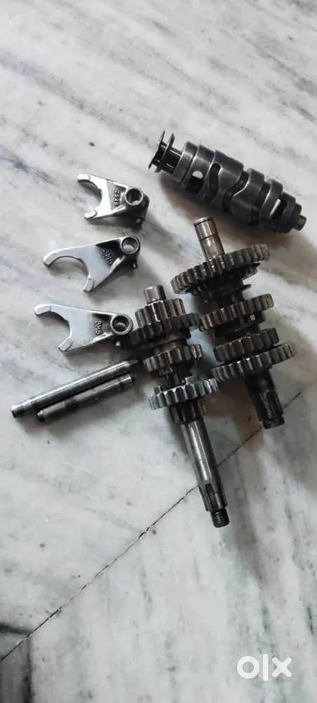 Yamaha rx4speed gear box.